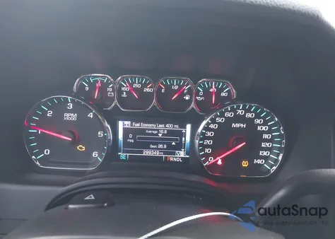 2018 Chevrolet Suburban Lt z USA, uszkodzony, nr VIN 1GNSCHKC3JR343914